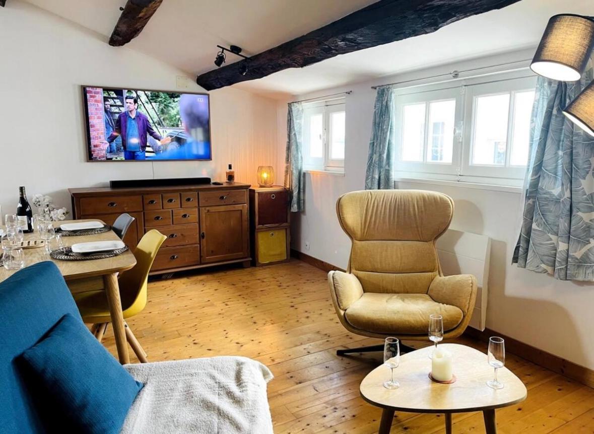 Appartement 3 Pieces Sur Le Vieux Port, Plein Centre ลาโรแชล ภายนอก รูปภาพ